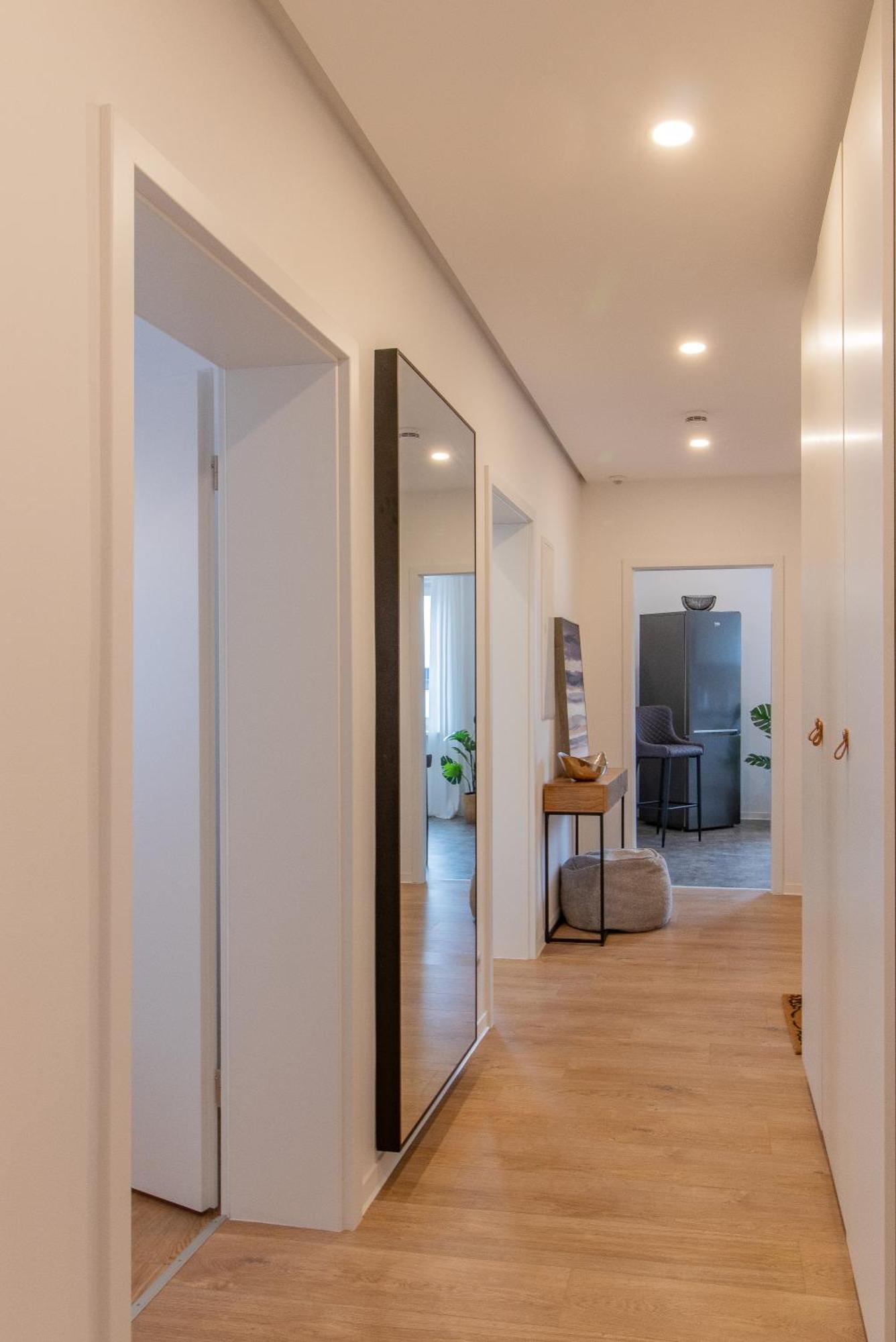 Stilvolles City-Apartment I Netflix I Wlan L Stellplatz I Zentral Schwarzenberg  Exterior photo
